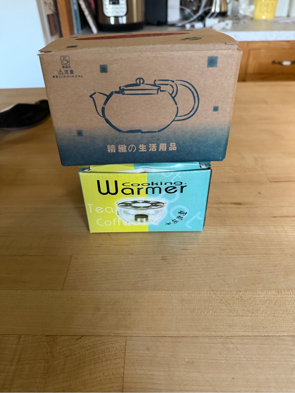 Tea warmer with candle